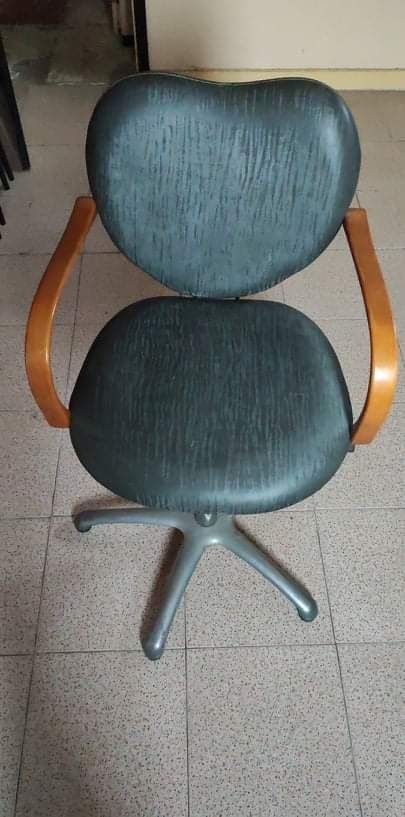 Cadeira hidráulica de cabeleireiro