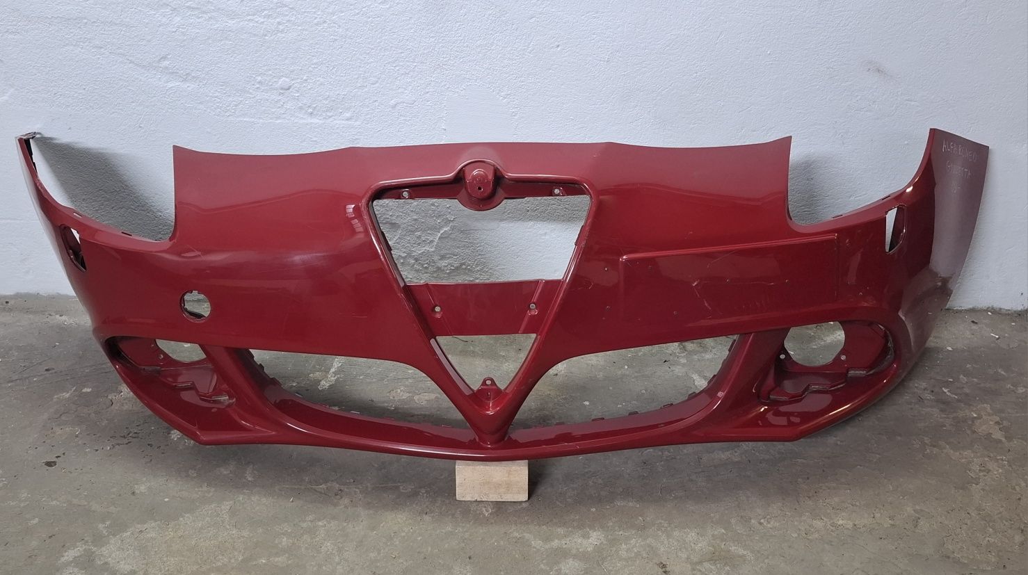 Alfa Romeo Giulietta Zderzak Przód