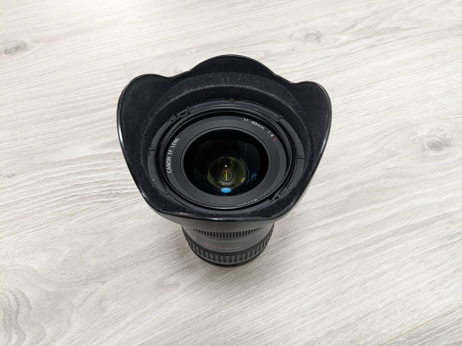 Canon EF 17-40mm f/4L USM