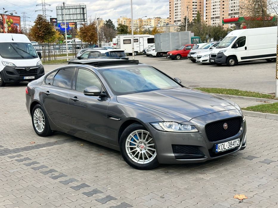 Jaguar XF R-Sport 2.0diesel 2017r automat mozliwa zamiana Bezwypadowy