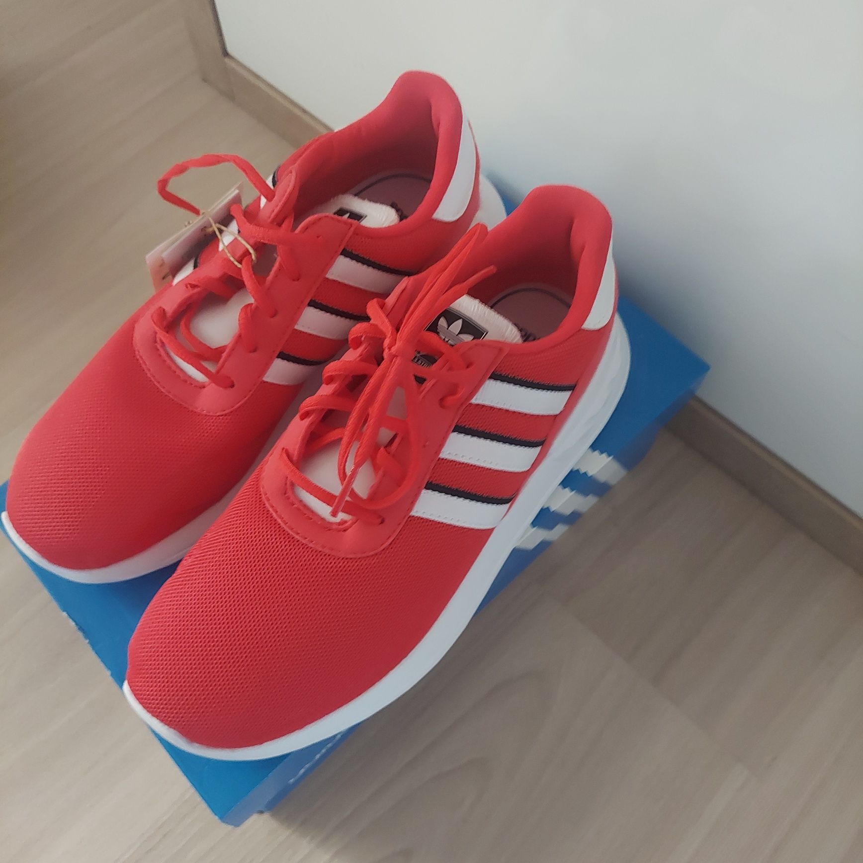 Adidas La Trainer Lite C r.35