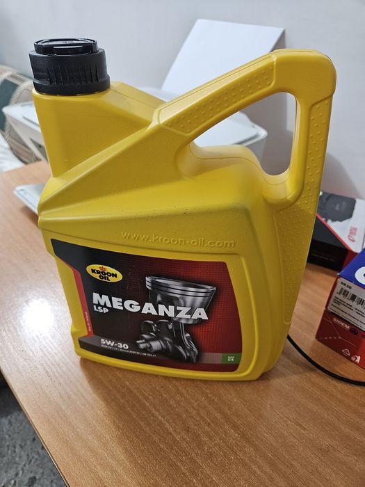 Масло моторное Renault Kroon Meganza Oil 5 w 30
