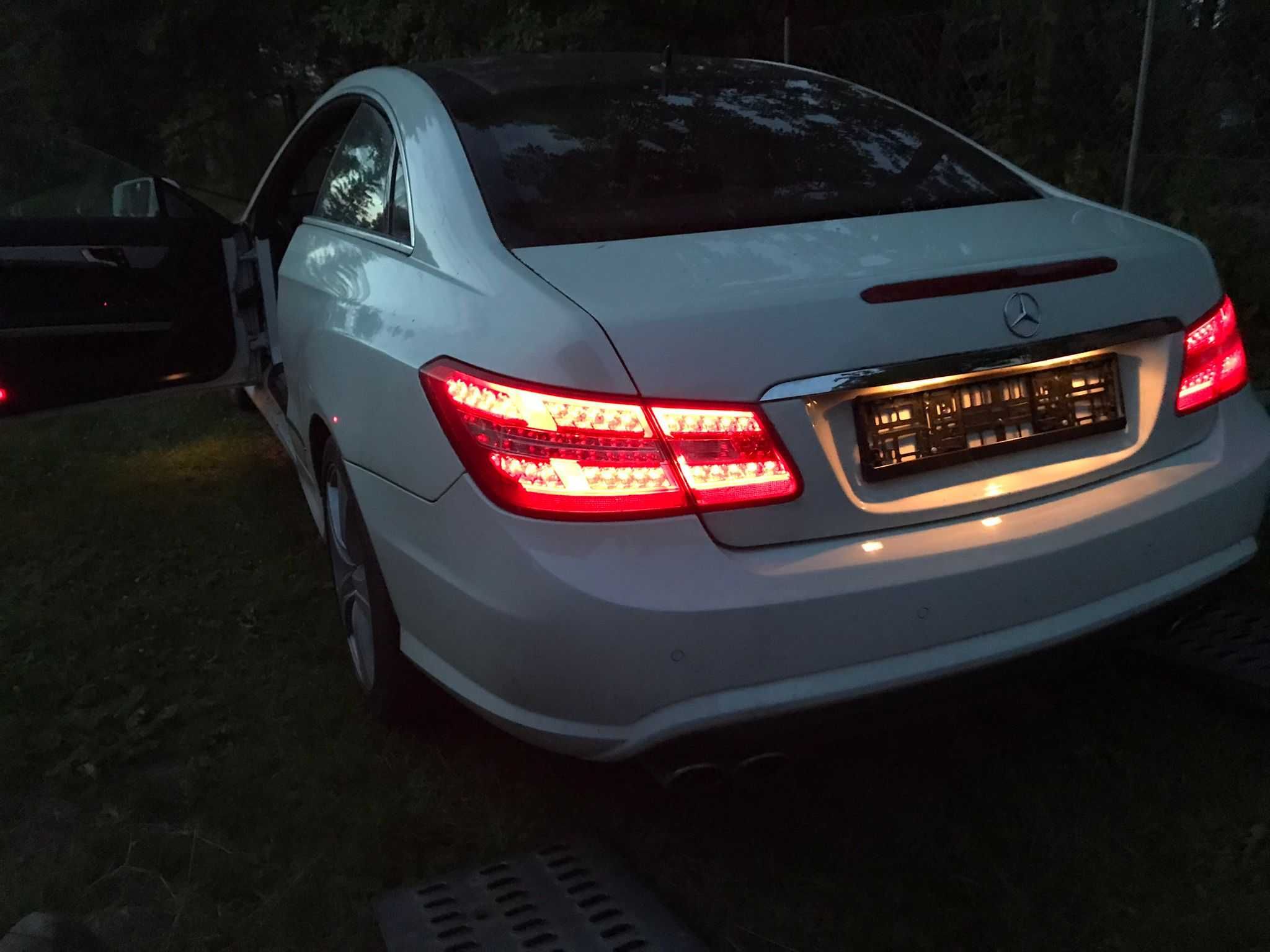 Mercedes E250 CGI W207 1.8 turbo coupe AMG panorama automat 2010