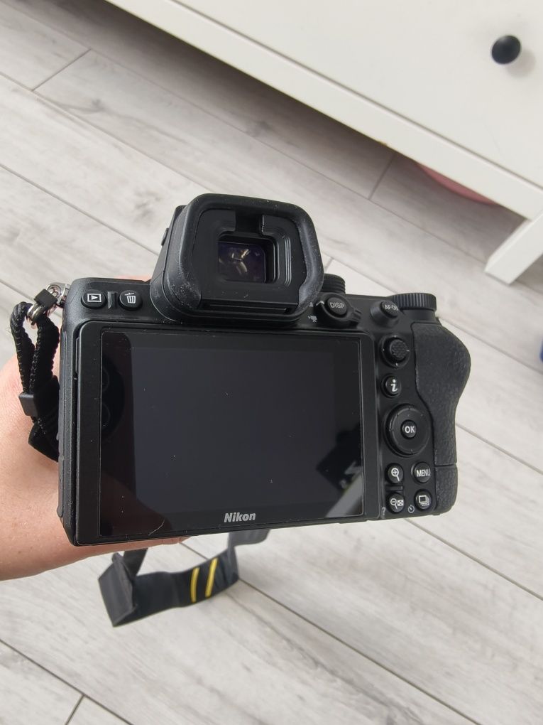 Aparat Nikon z5 plus obiektyw Nikkor Z 35mm f/1.
