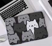 Pokrowiec na laptopa w koty 14-15cali Nowy
