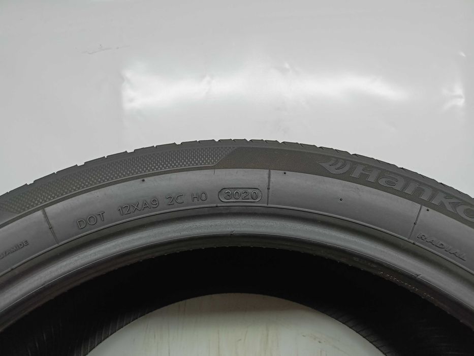 Hankook Ventus S1 EVO 3 SUV RSC 275/40/21 20r. 107Y 2x5,6mm (1877)