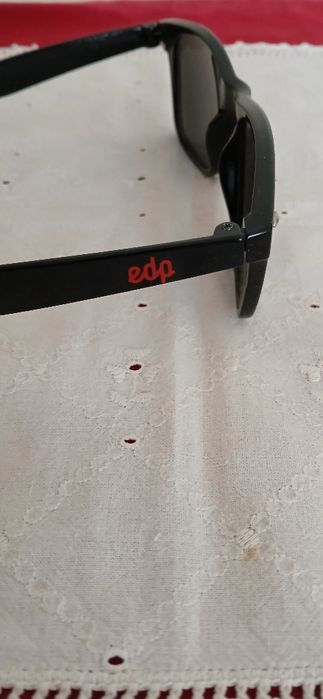 Oculos espelhados EDP, novos