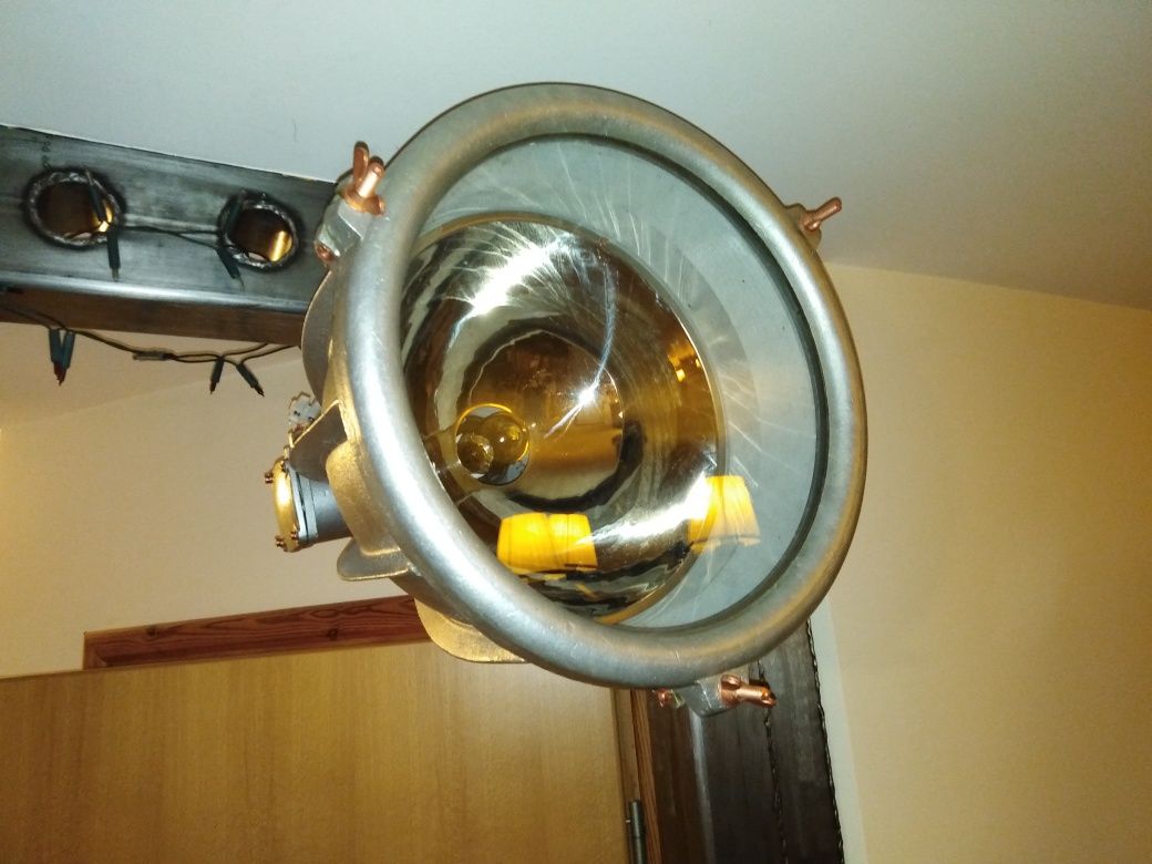 Lampa reflektor morski loft design po renowacji 230v ew. ze statywem