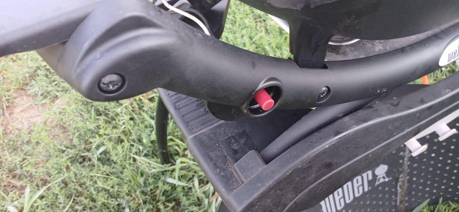 Grill gazowy Weber Q Blackline camping ogrodowy