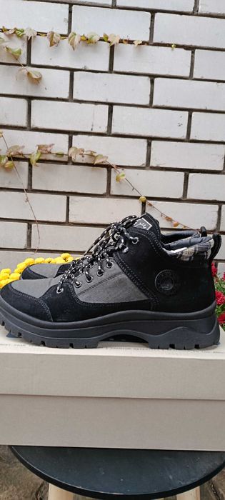 Кросівки жіночі Sketchers