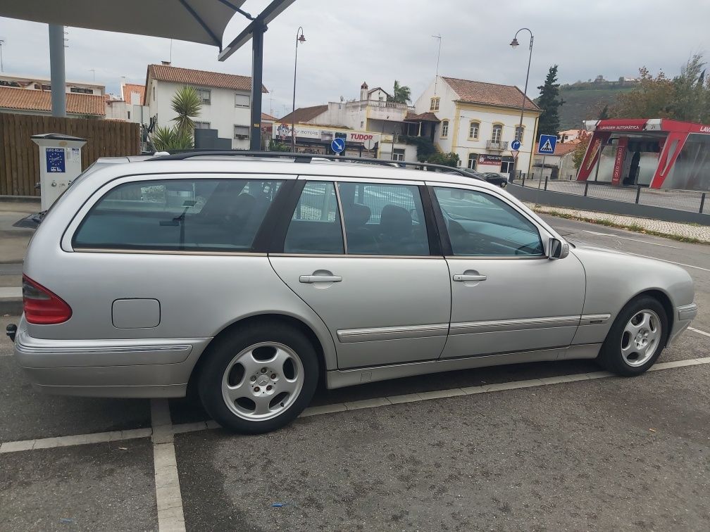 Mercedes Benz E320 CDI