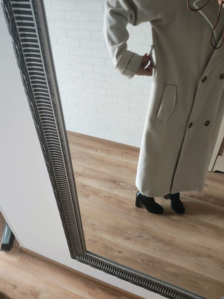 Płaszcz oversize kremowy szlafrokowy wiązany dług S M L beż kołnierz