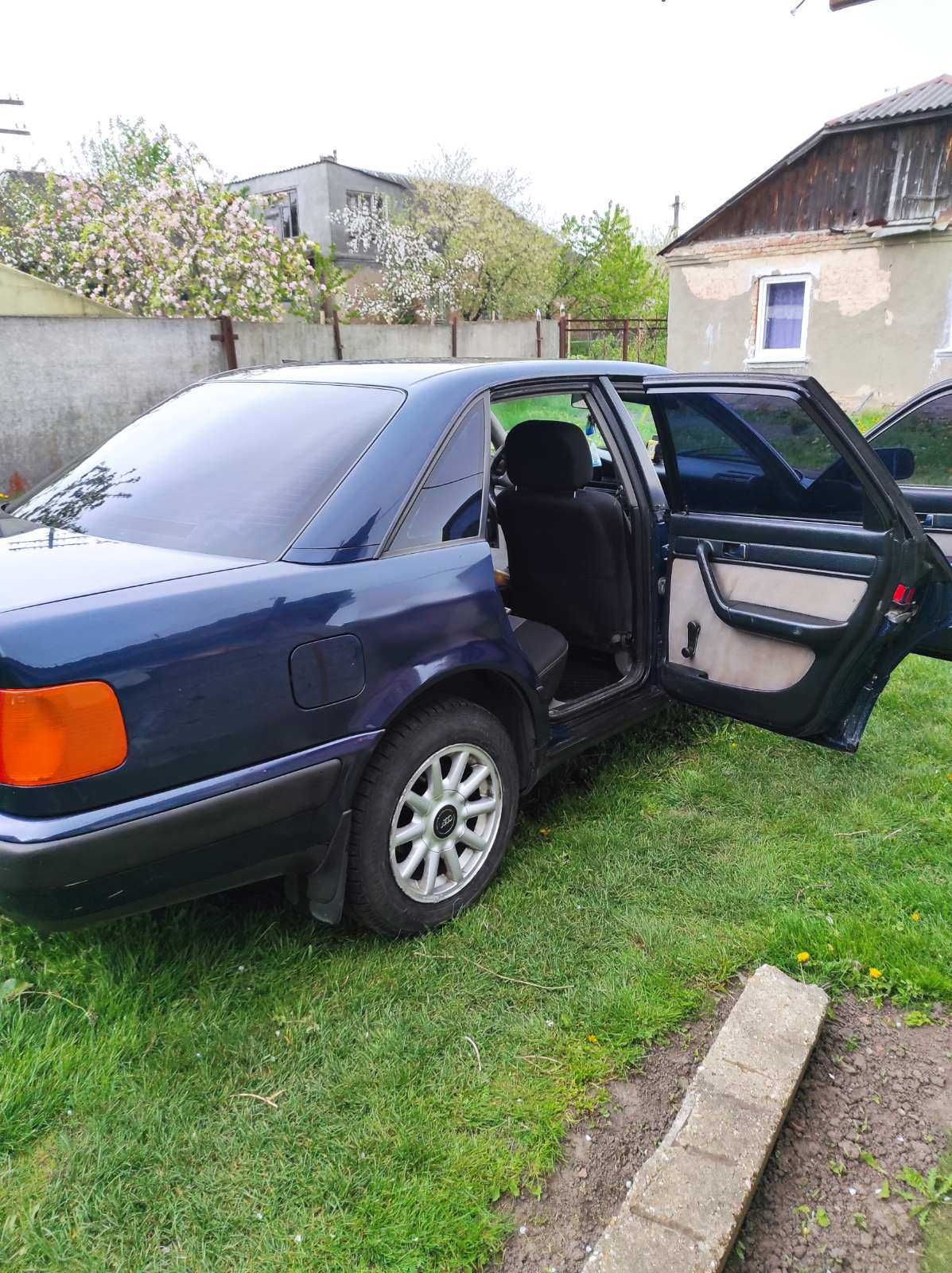 Продам Ауді 100, 1991р, 2,3( газ-бензин) в доброму стані в м.Горохів