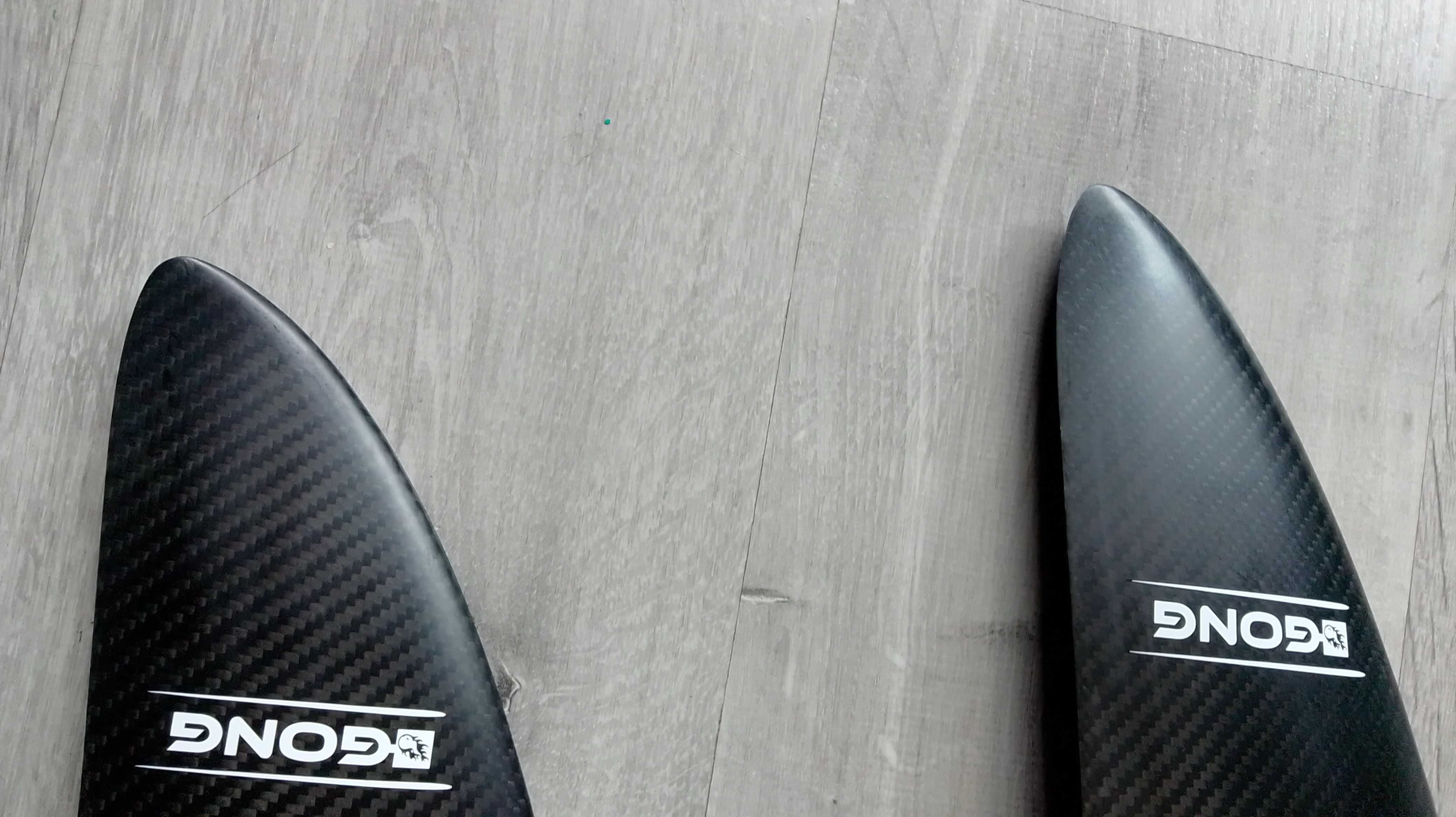 Foil Front Wing Curve V2 , M e S , estado impecável