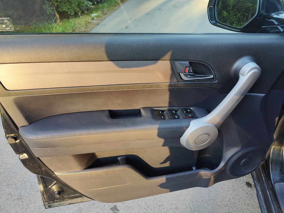 Honda CR-V 2.2D 4×4 2007 рік 6-ти ст. механіка для ЗСУ та БО