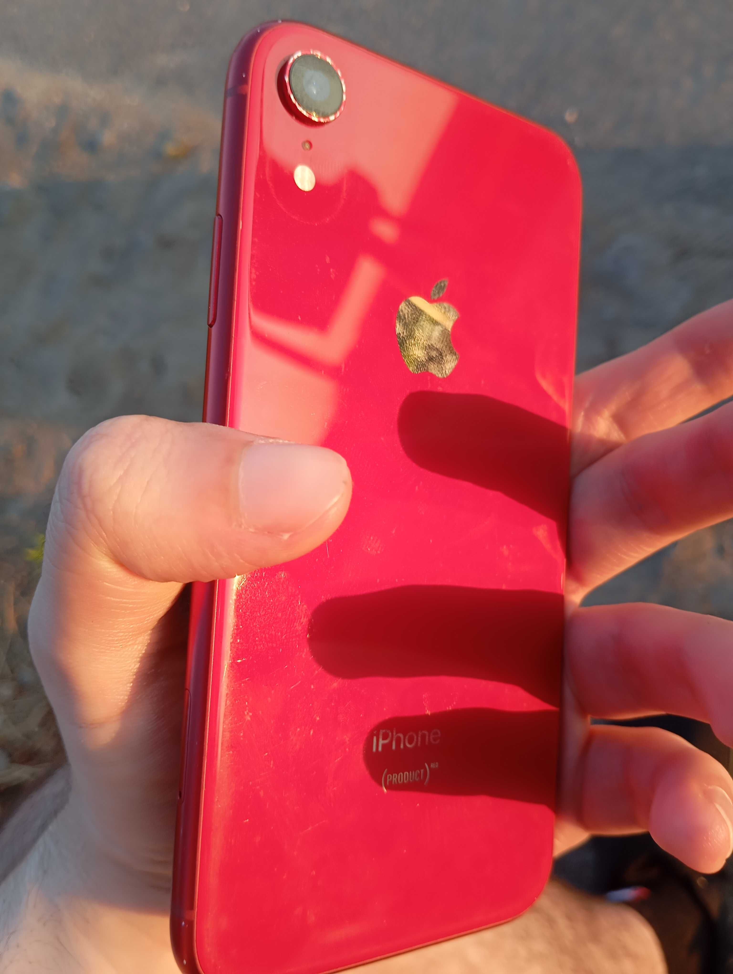 iPhone red 128g semi novo TD original