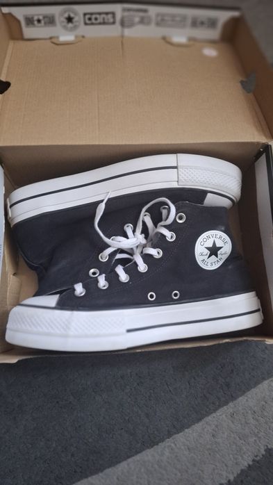 Trampki Convers na grubszej podeszwie