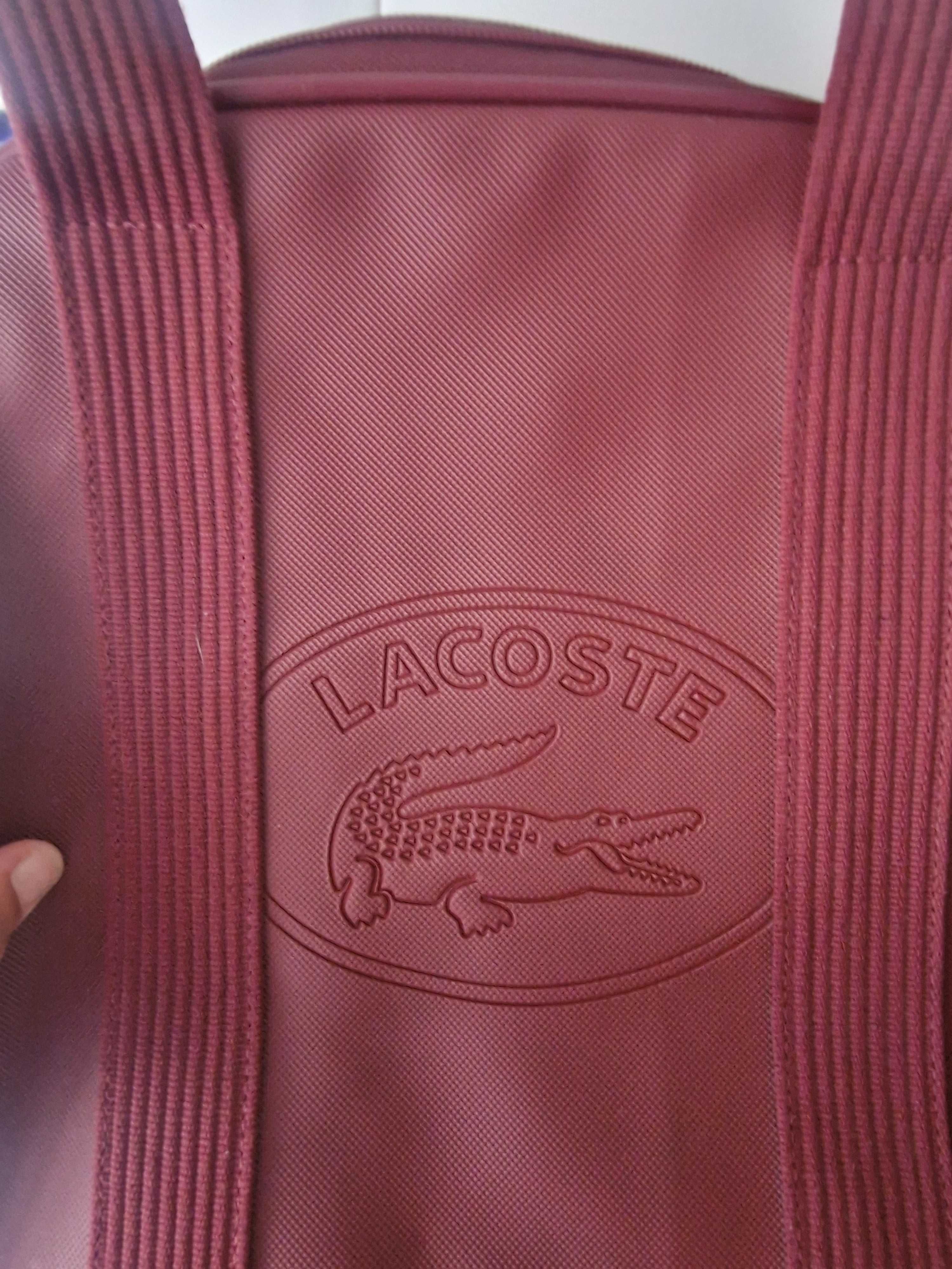 Vendo mala Lacoste