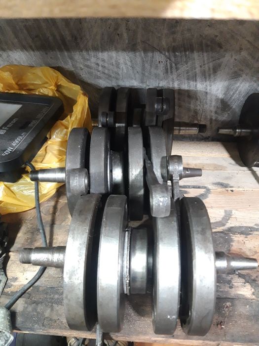 Колінвал ява 634, 638