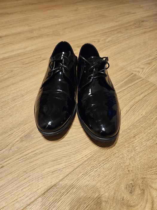 Lakierki męskie PILPOL