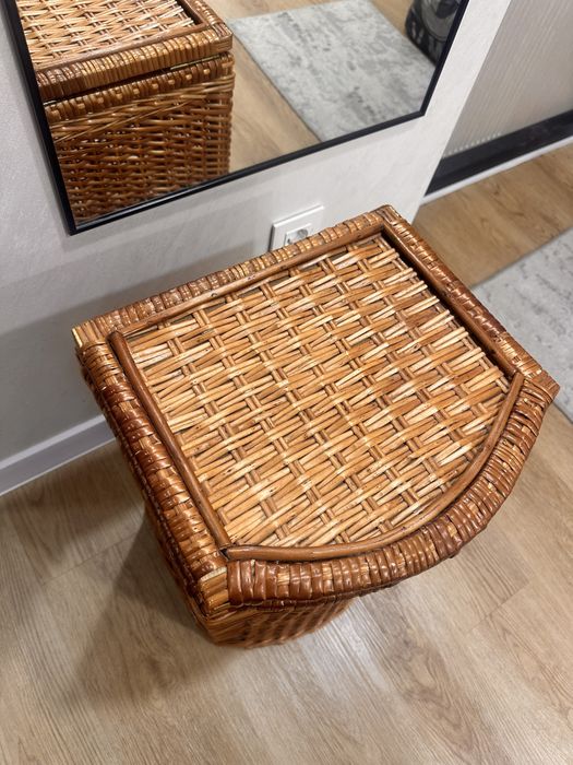 Корзина для білизни плетена