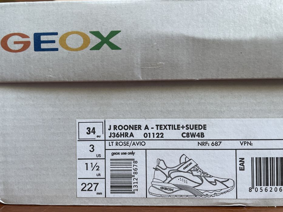 Tenis com tiras para menina GEOX (tamanho-34)