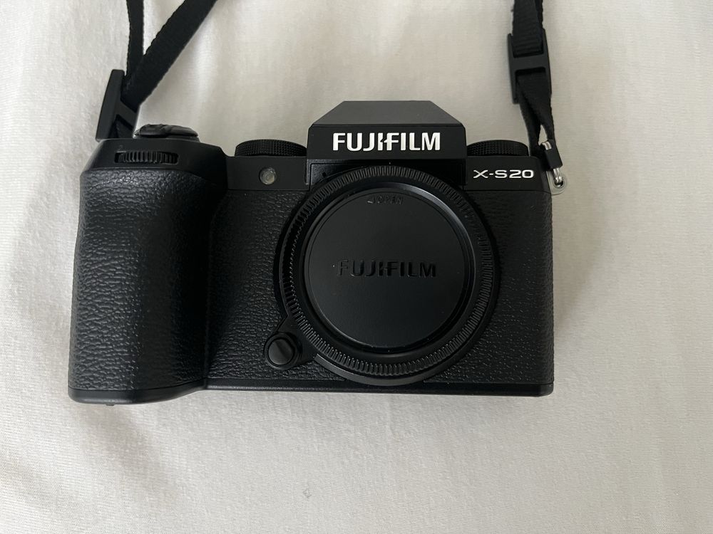 FujiFilm X-S20 body do 02.07
