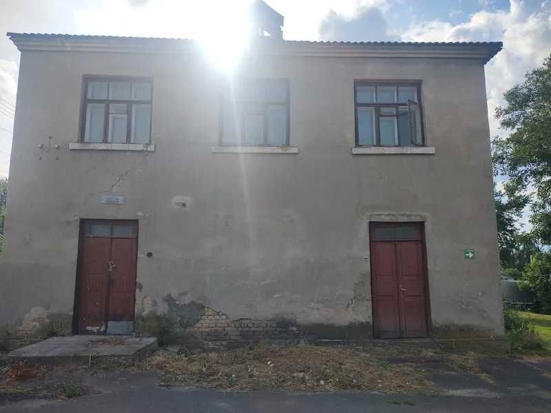 Приміщення інфекційного відділення, 315 кв. м, вул. Данилевича, 4