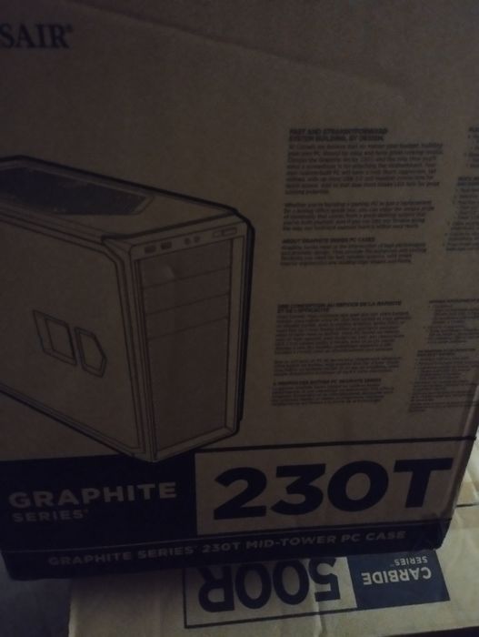 Caixa Corsair 230T Carbide Series