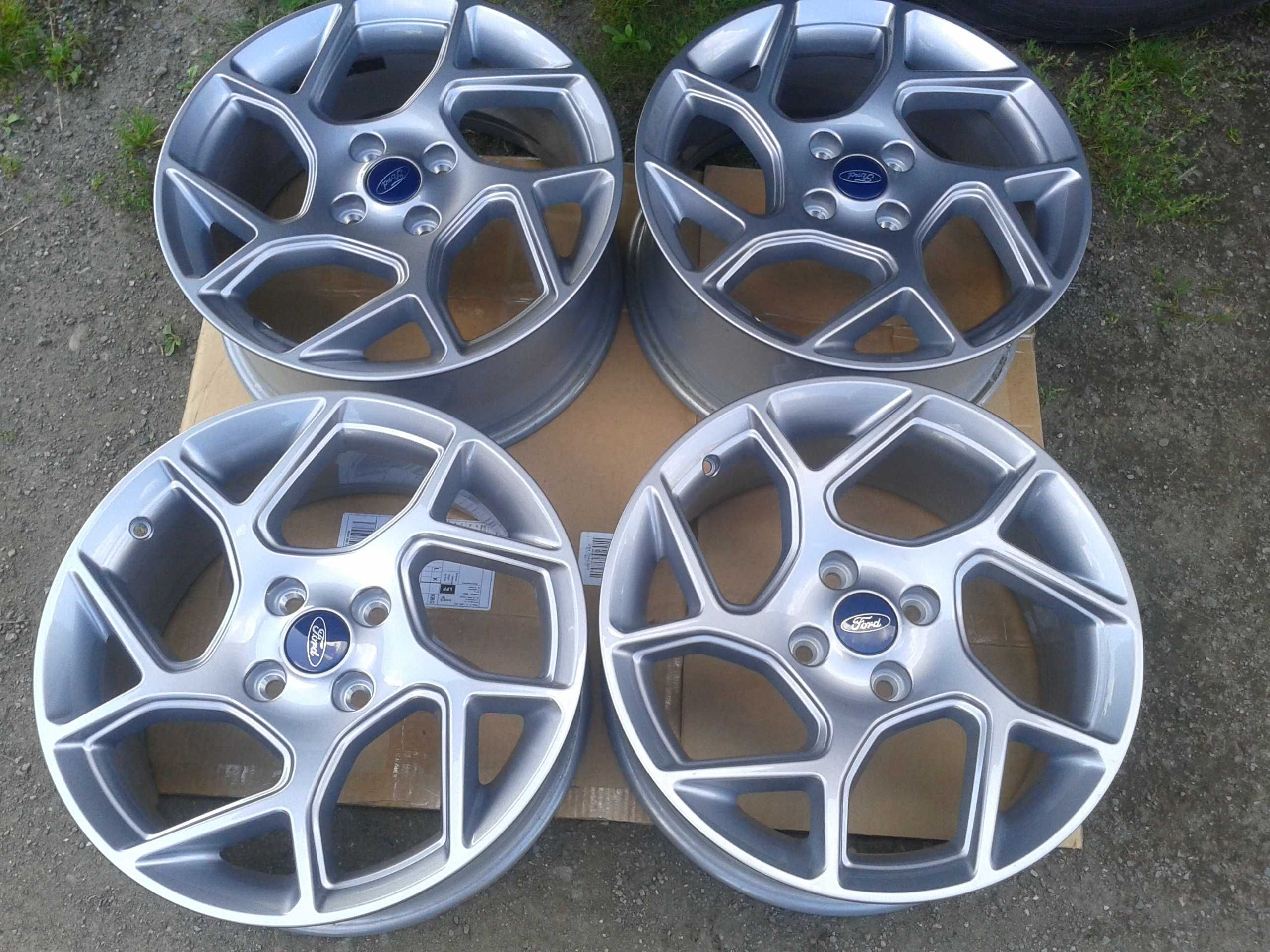nowe oryginalne felgi r17 szare ford fiesta st mk8 mk7 bmax b-max puma