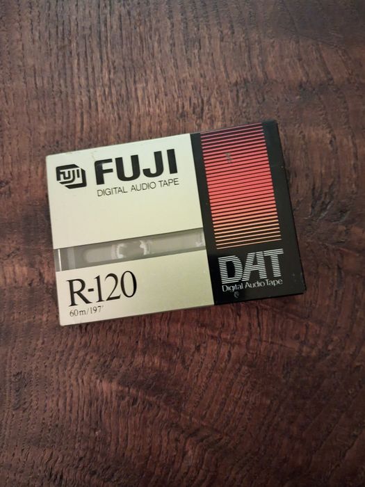 Cassete Fiji r-120 DAT