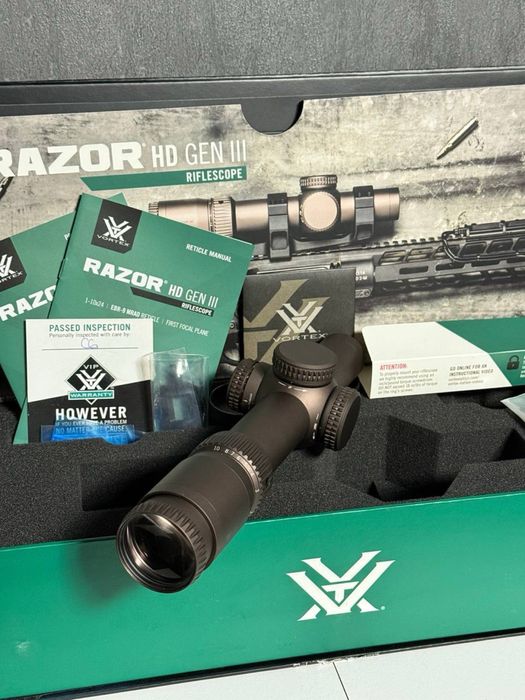 Vortex Razor HD Gen III 1-10x24 FFP 34 mm AO с сеткой EBR-9 MRAD