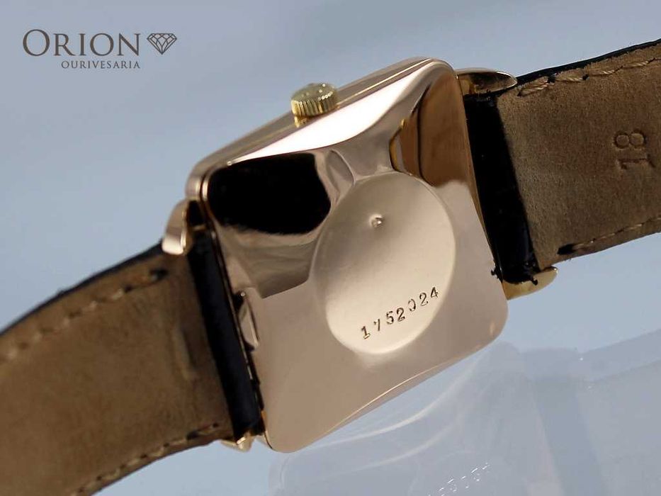 Eterna-Matic Automatic Square