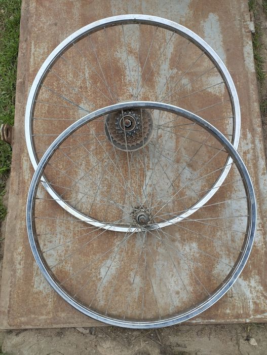 Продам велозапчасти