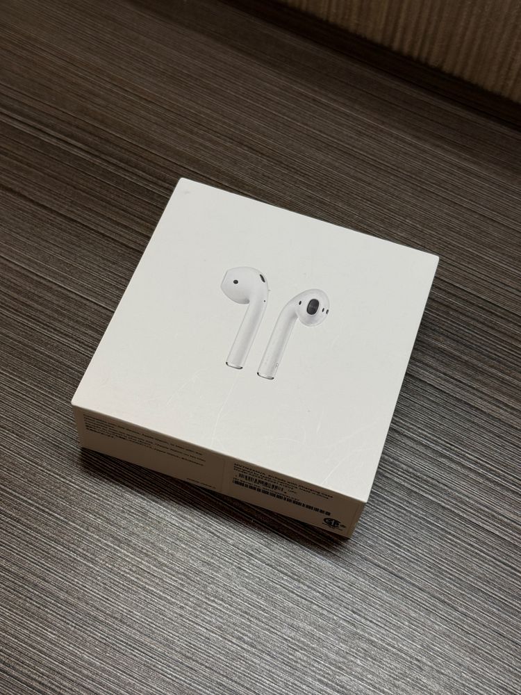 Кейс від Apple Airpods 2