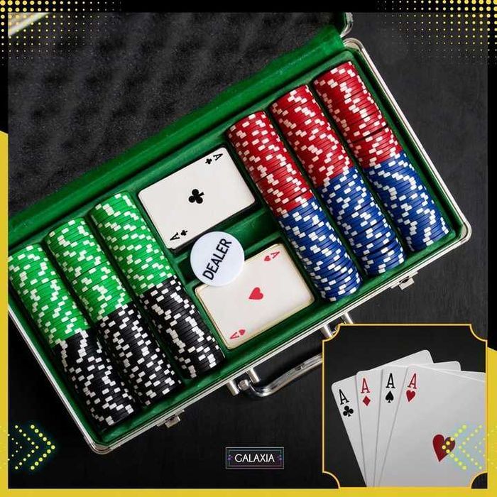 ZESTAW DO POKERA 300 ŻETONÓW Żetony Gry Poker Chips Set Karty Walizka