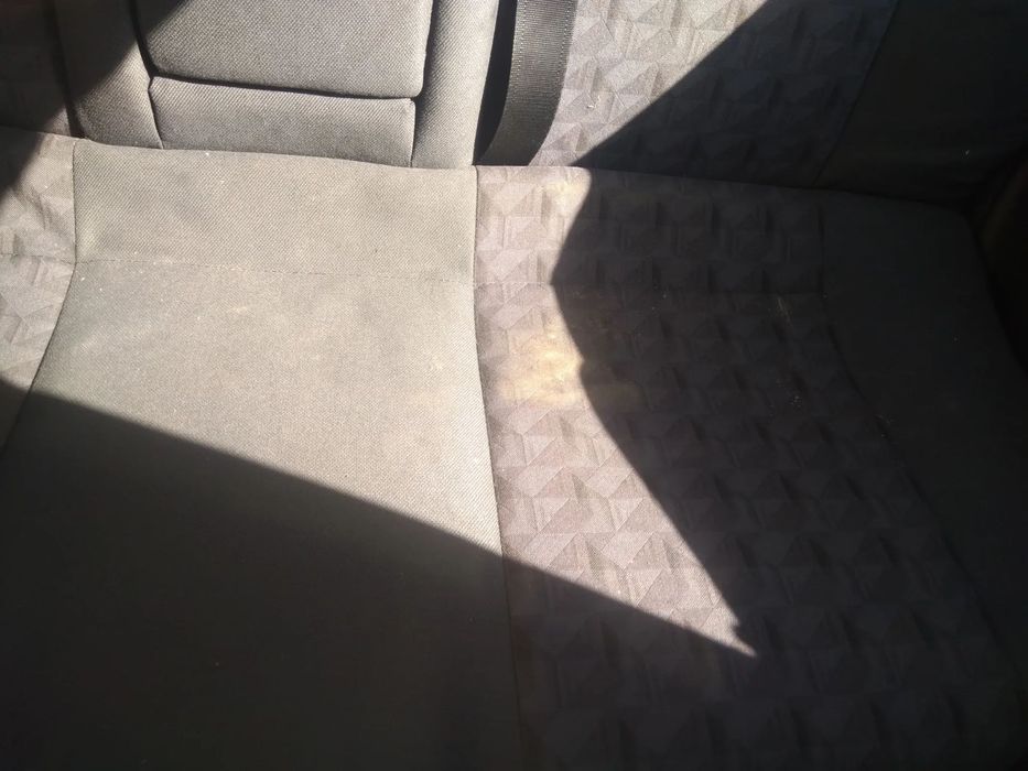 Opel Astra H komplet foteli