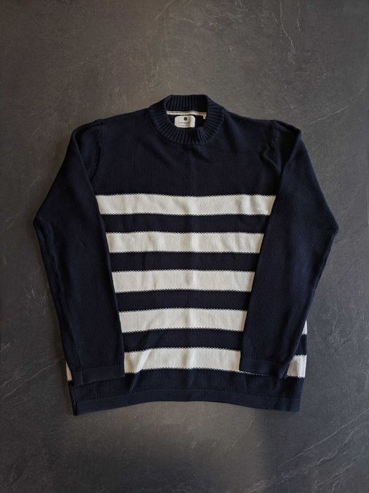 BLACK FRIDAY SALE! Чоловічий светр від бренду Anerkjendt розмір XL