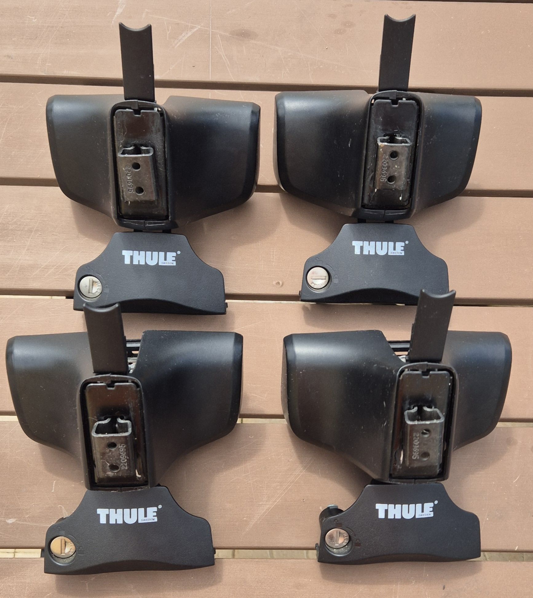 4 suportes THULE Rapid System 754