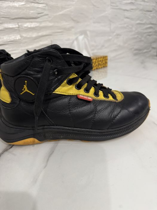 Підліткове зимове взуття