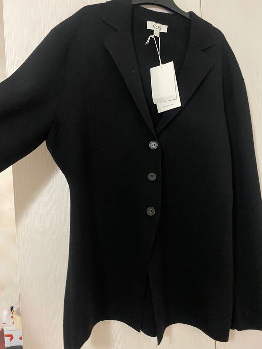 Продам жакет, піджак cos , вовна
