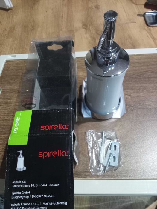 Dozownik do mydła piekny Spirella