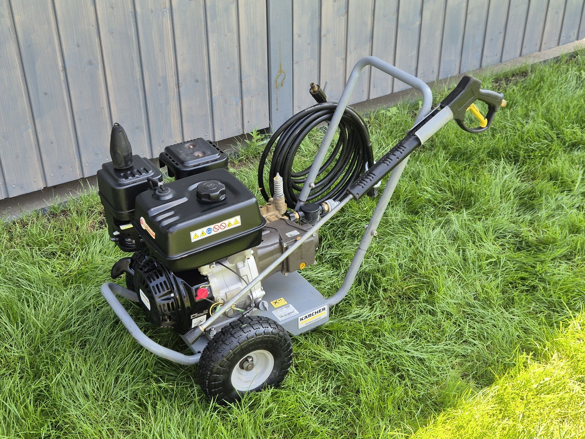 Myjka ciśnieniowa KARCHER Professional HD 8/23 G Classic 1.187-012.0