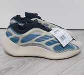 Buty ADIDAS YEEZY 700 V3 KYANITE GY0260, R. 42 2/3