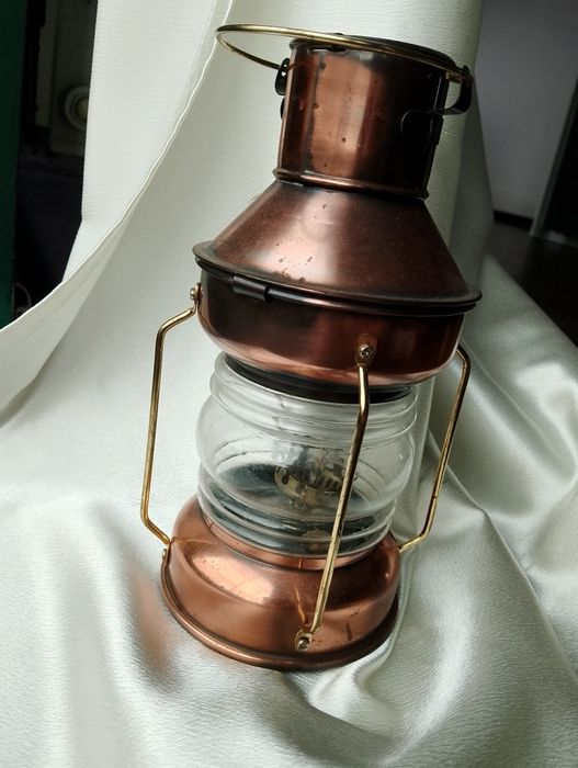 Lampa naftowa prawdziwa