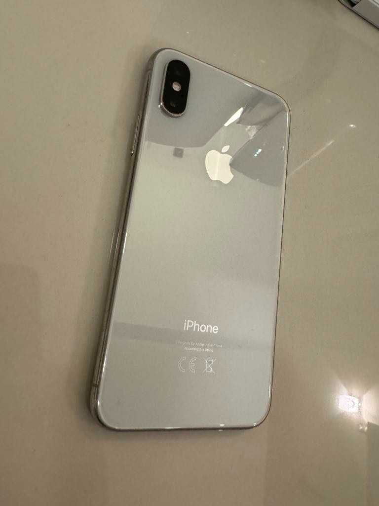 Iphone XS 64 GB Biały Silver