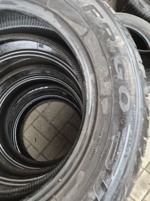 Komplet opon zimowych 215/60 R17