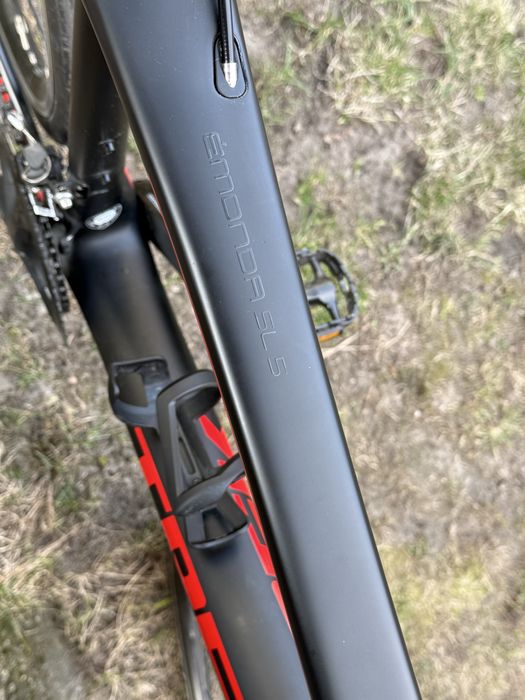 Rower szosowy trek emonda sl5
