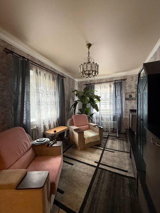 Будинок на Червоному Шляху