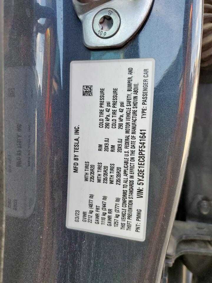 Tesla Model 3 Dual Motor Perfomance 2023